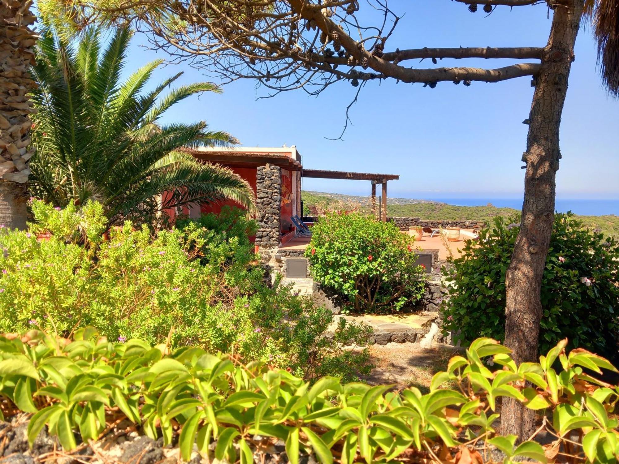 Ferienhaus La Cala Cottone Relais Khamma Fuori